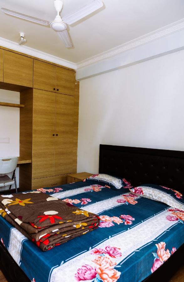Rvr Home - Beautiful Rooms Bangalore Eksteriør billede
